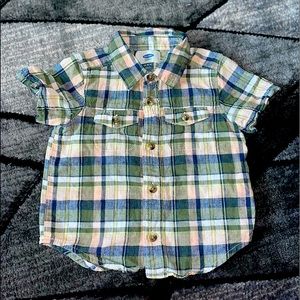 Old navy 12/18m boy shirt